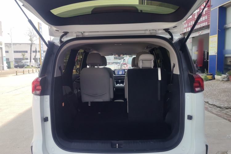 Used SAIC MAXUS G50 2022 1.5T Manual Touring A Trunk