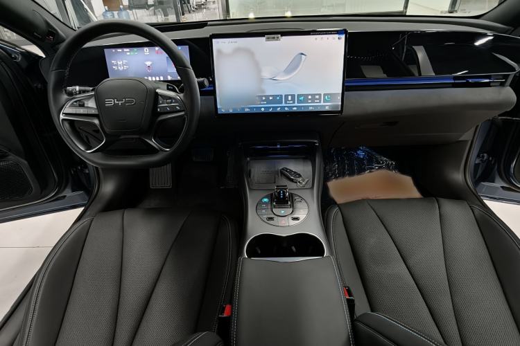 Used BYD Seal 2025 Revised Version 650 Intelligent Driving Edition Interior 2