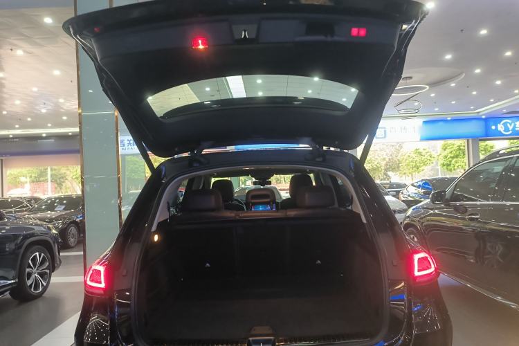 Used Mercedes-Benz GLE 2021 GLE 350 4MATIC Stylish Model Trunk