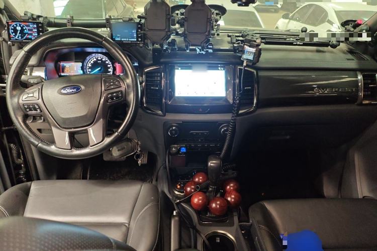 Used Ford Everest 2017 2.0T Gasoline Automatic 4x4 Flagship Edition 7 Seats