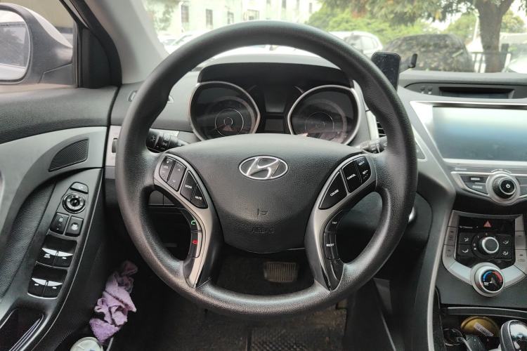 Used Hyundai Elantra (5th Generation / Langdong) 2016 1.6L Automatic Prestige Model Steering Wheel