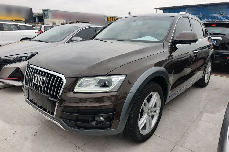 Used Audi Q5 2017 Plus 40 TFSI Technology Model