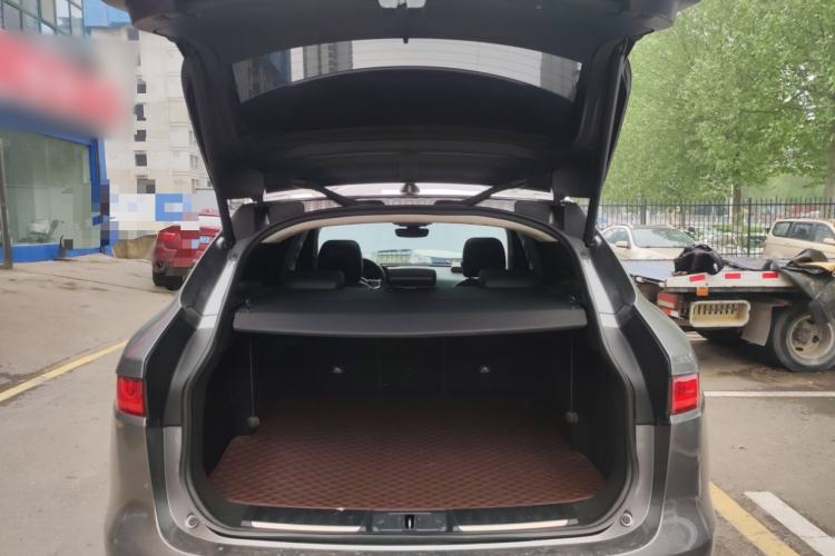 Used Jaguar F-PACE 2020 2.0T Urban Deluxe Edition Trunk