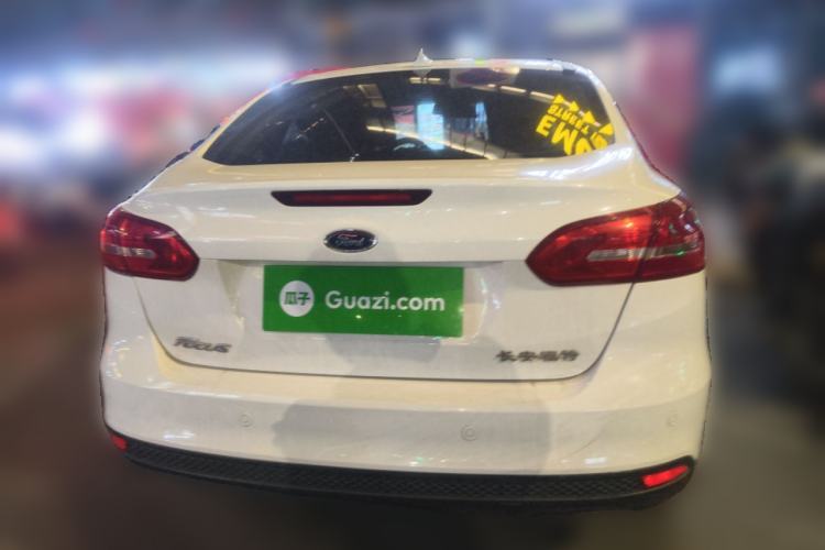 Used Ford Focus 2017 Sedan EcoBoost 180 Automatic Elite Model
