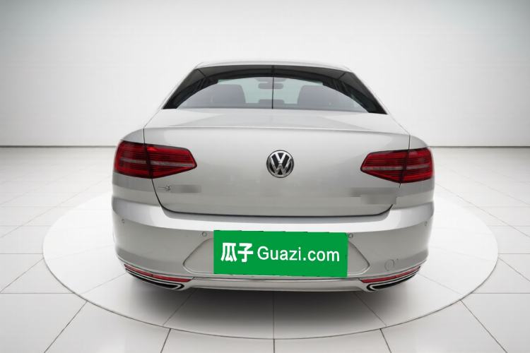 Used Volkswagen Magotan 2019 330TSI DSG Leading Model China VI Standard Exterior 4