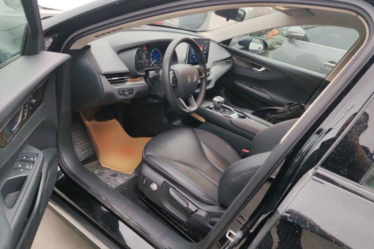 Used Hongqi E-QM5 2021 Charging Version Flagship Edition
