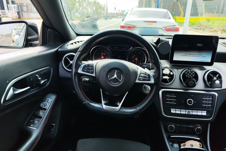 Used Mercedes-Benz CLA 2019 CLA 220 4MATIC Steering Wheel