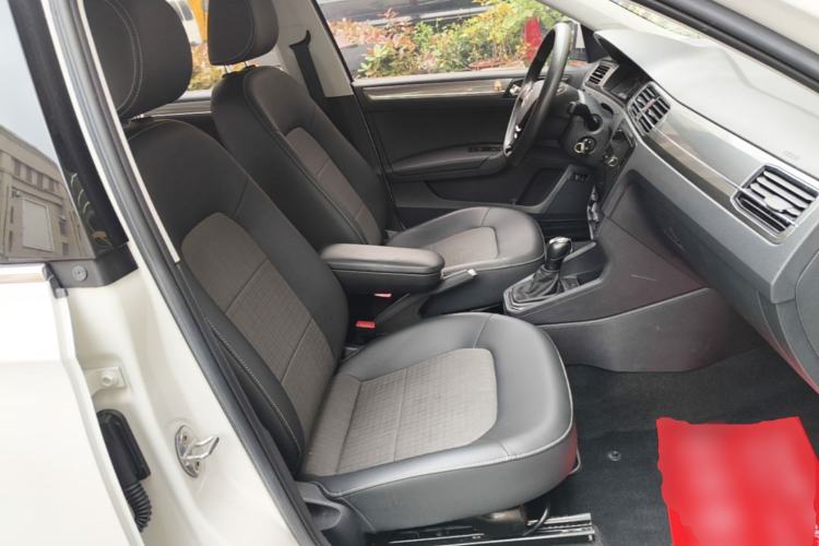 Used Volkswagen Santana 2018 1.5L Automatic Comfort Edition Right Front Seat