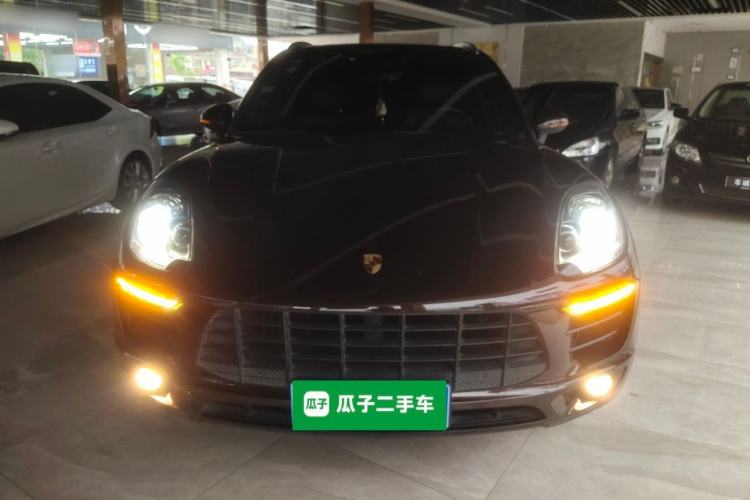 Used Porsche Macan 2017 Macan 2.0T