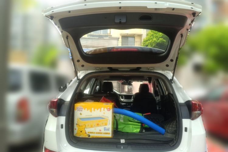 Used Hyundai Tucson 2015 1.6T Dual-Clutch Two-Wheel-Drive Smart Model Trunk