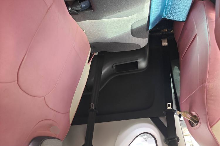 Used Chery Little Ant 2021 150 000 Yuan Ant Fan Edition Ant Stylish Version Lithium Iron Phosphate Left Rear Seat