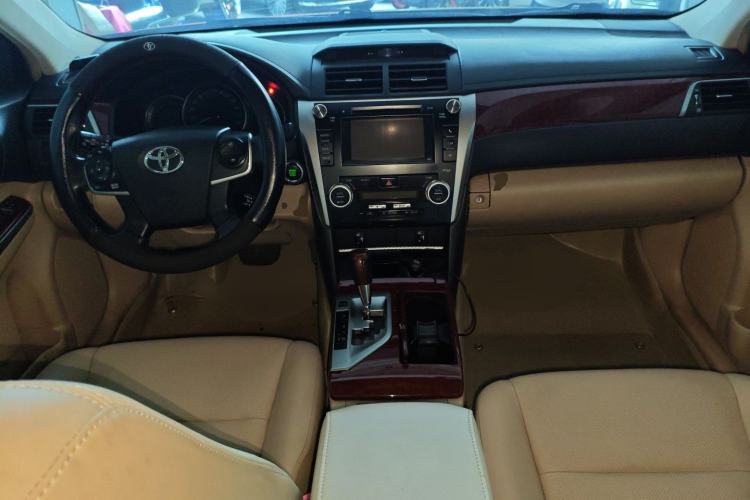 Used Toyota Camry 2012 2.5G Luxury Edition