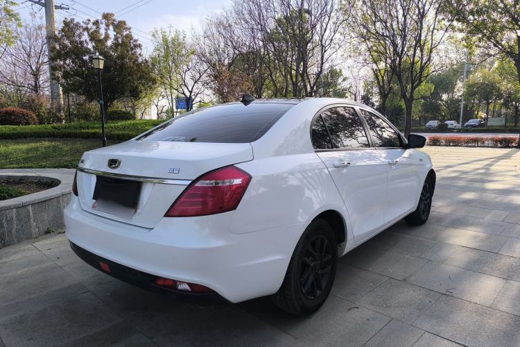 Used Geely Auto Emgrand 2017 Sedan Million Edition 1.5L Manual Luxury Model Exterior 6