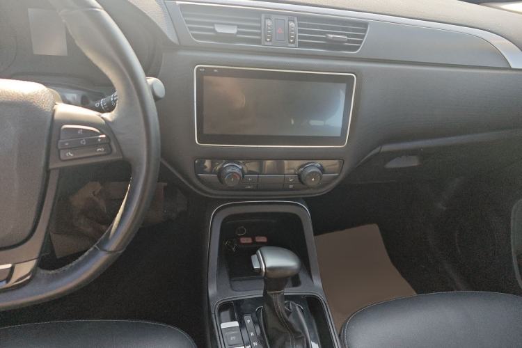 Used Qoros 5 2018 Revised Version 1.6T Automatic Leading Edition