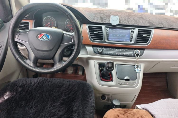 Used SAIC MAXUS G10 2016 2.0T Manual Elite Edition
