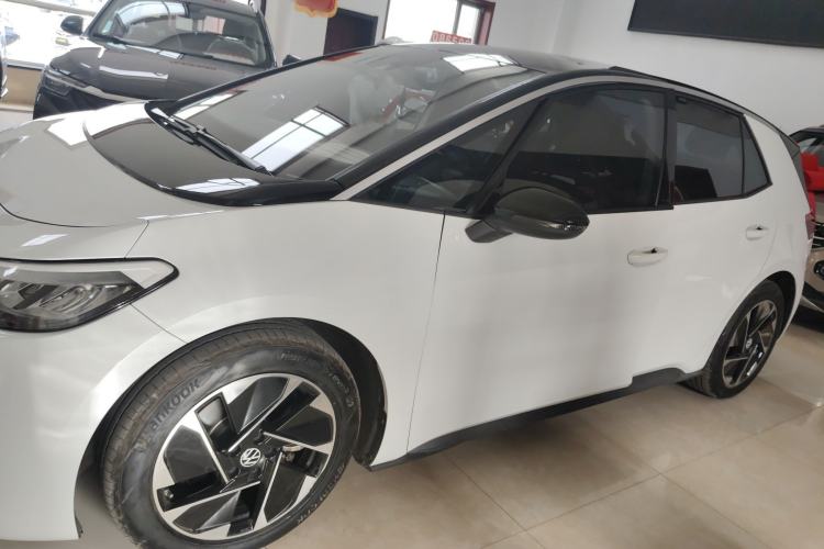 Used Volkswagen ID.3 2025 Smart Version Pure & Intelligent Enjoyment Edition

