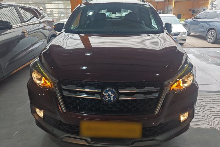 Used Venucia T70 2018 2.0L CVT Smart Enjoyment Version
