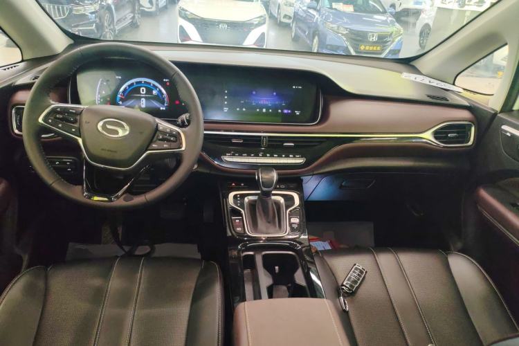 Used GAC Trumpchi M6 2023 PRO 270T DCT Luxury Edition
