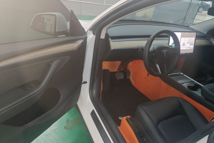 Used Tesla Model Y 2021 Standard Range Rear-Wheel Drive Version