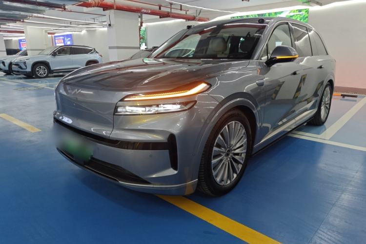 Used ONVO Luxeed L90 2025 Model—Ultra Six-Seater Version