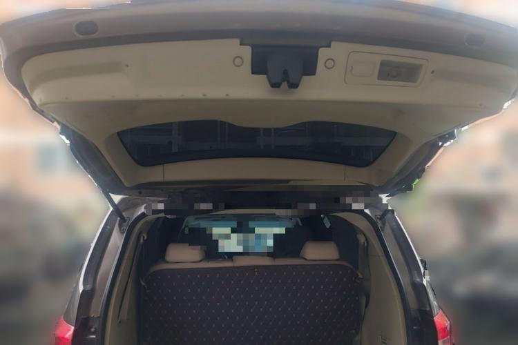 Used Buick GL8 2017 25S Comfort Version China V Standard Trunk