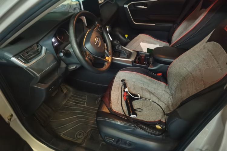 Used Toyota Wildlander 2020 2.0L CVT Two-Wheel Drive Luxury Edition
