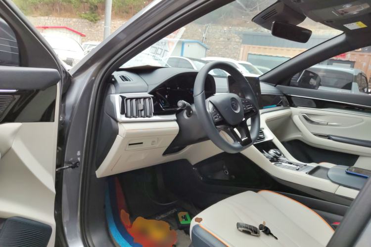 Used BYD Song Pro New Energy 2022 DM-i 110km Flagship Model Driver Seat