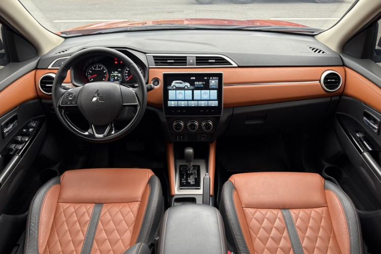 Used Mitsubishi ASX 2020 2.0L CVT Smart Edition Interior 2