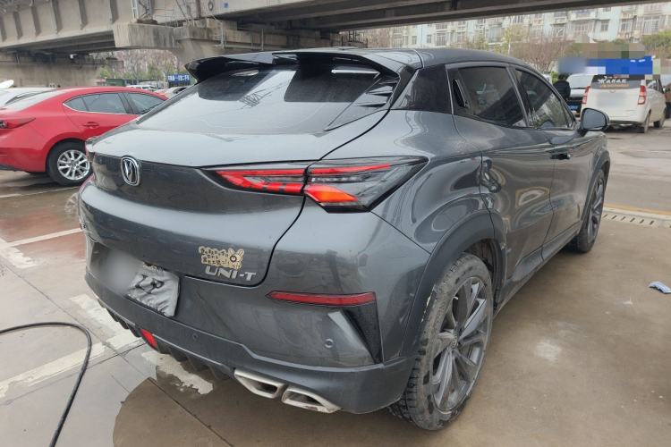 Used CHANGAN UNI-T 2020 1.5T Prestige Version
