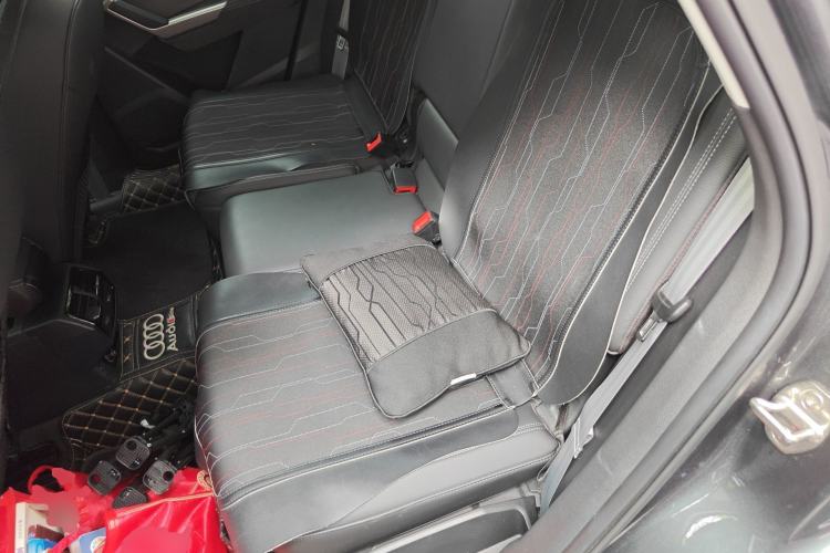 Used Audi Q3 2023 35 TFSI Fashion Dynamic Model (1.4T)
