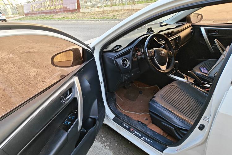 Used Toyota Levin 2017 Revised 185T CVT Elite Edition China V Standard Driver Seat