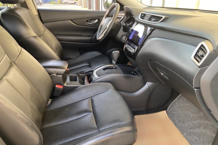 Used Nissan X-Trail 2014 2.0L CVT Comfort Edition 2WD
