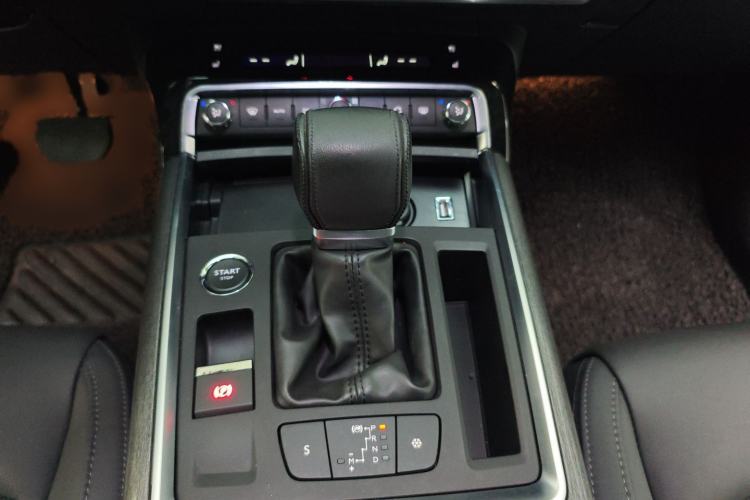 Used Citroen C6 2017 Revised Version 380THP Luxury Edition