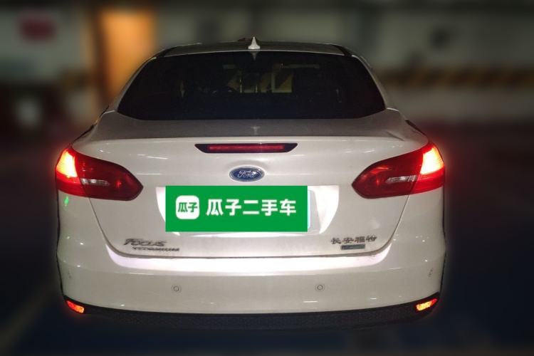 Used Ford Focus 2017 Sedan EcoBoost 180 Automatic Flagship Model
