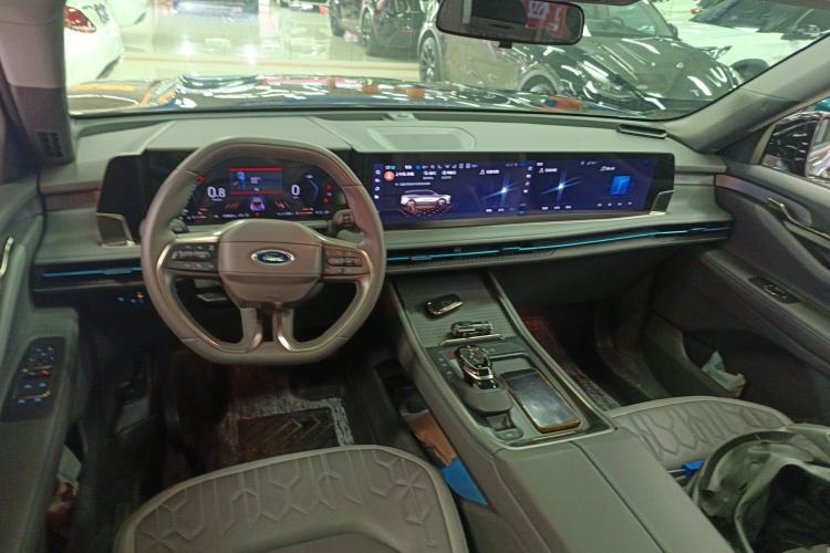 Used Ford Edge 2023 Ford Explorer L 2.0T EcoBoost Two-Wheel Drive 7-Seater Luxury Model
