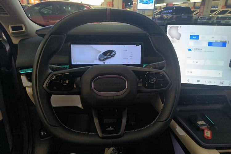 Used Lynk & Co 07 2024 EM-P 126 Long-Range Intelligent Driving Ultra
