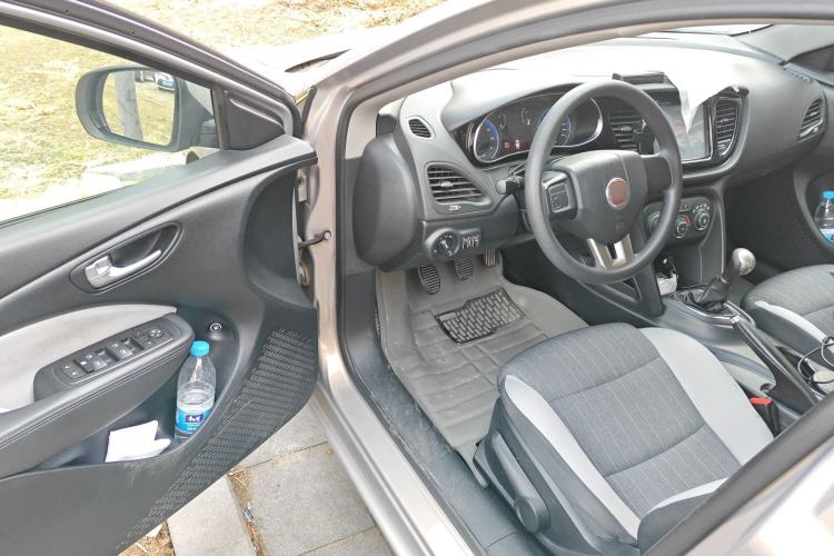 Used Fiat Viaggio 2015 1.4T Manual Enjoyment Edition
