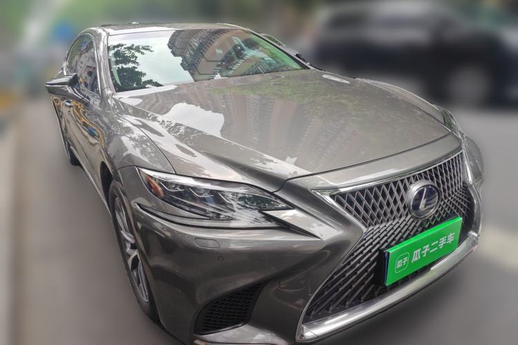 Used Lexus LS 2020 500h Excellence Edition China VI standard
