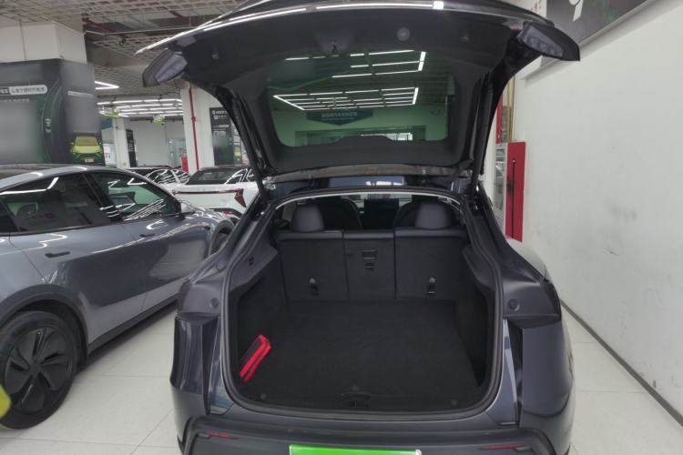 Used Tesla Model Y 2025 Rear-Wheel Drive First Edition Trunk