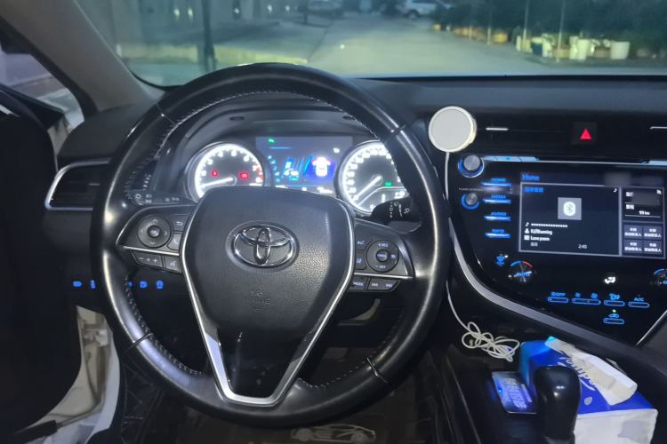 Used Toyota Camry 2018 2.5G Luxury Edition
