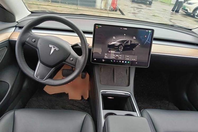 Used Tesla Model 3 2022 Rear-Wheel-Drive Version
