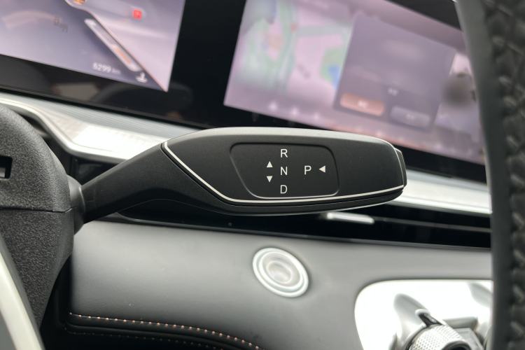 Used EXEED Lingyun 2024 300T Two-Wheel Drive Starlight Edition