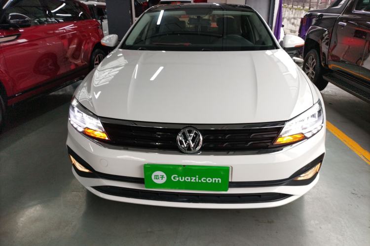 Used Volkswagen Lamando 2021 230TSI DSG Fashion Edition
