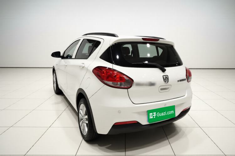 Used Baojun 310 2017 1.5L Automatic Fashion Model
