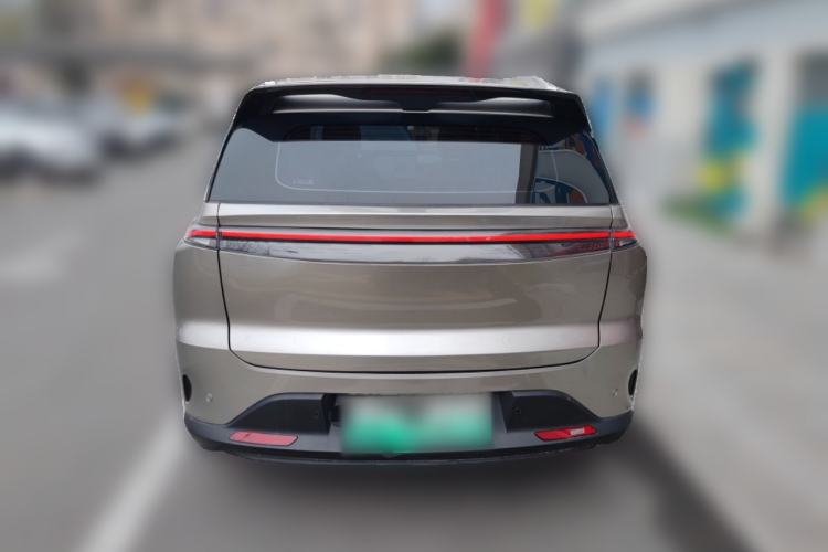 Used Hycan Z03 2022 510 km Range Trendy Cool Version 135 kW 63.98 kWh Rear