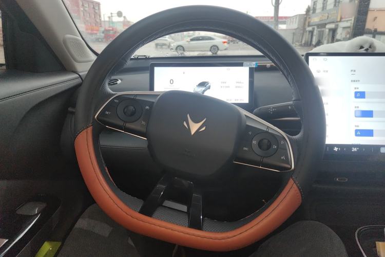 Used ARCFOX T1 2025 Model 425 PLUS