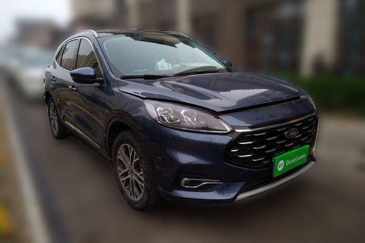 Used Ford Escape 2020 EcoBoost 245 Two-Wheel-Drive Titanium Edition
