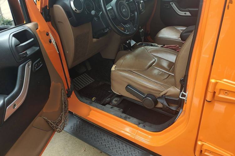 Used Jeep Wrangler 2013 3.6L Sahara Four-Door Edition
