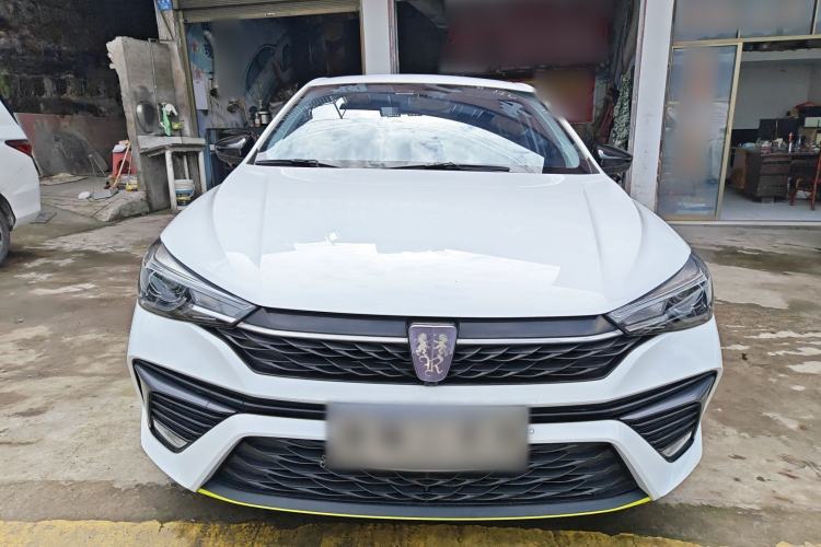 Used Roewe i5 2021 1.5L CVT Platinum Edition
