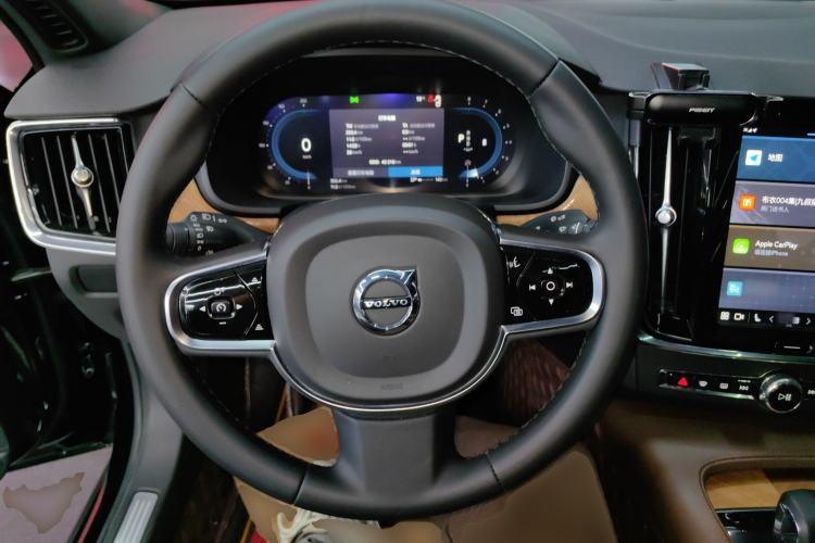 Used Volvo S90 2023 B5 Zhiyi Luxury Edition